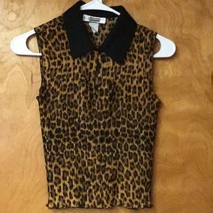 E.K. DESIGNS woman’s print top sz S  black & brown